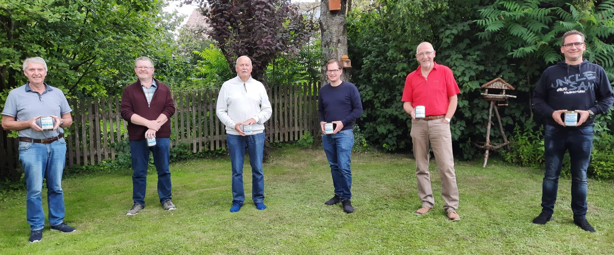 Die Mitglieder des Ortsrates sammelten (von links): Ortsbürgermeister Walter Schröder, Torsten Warnecke, Herbert Keunecke, Björn Hartung, Bernd Dittmann und Frank Decker.